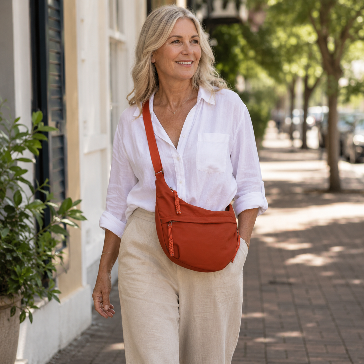 Harriet | The Crescent Bag